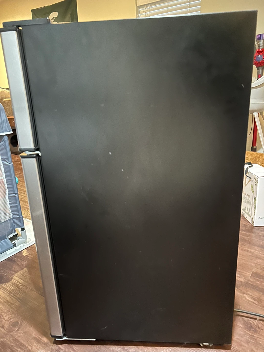 Galanz mini fridge - photo 4
