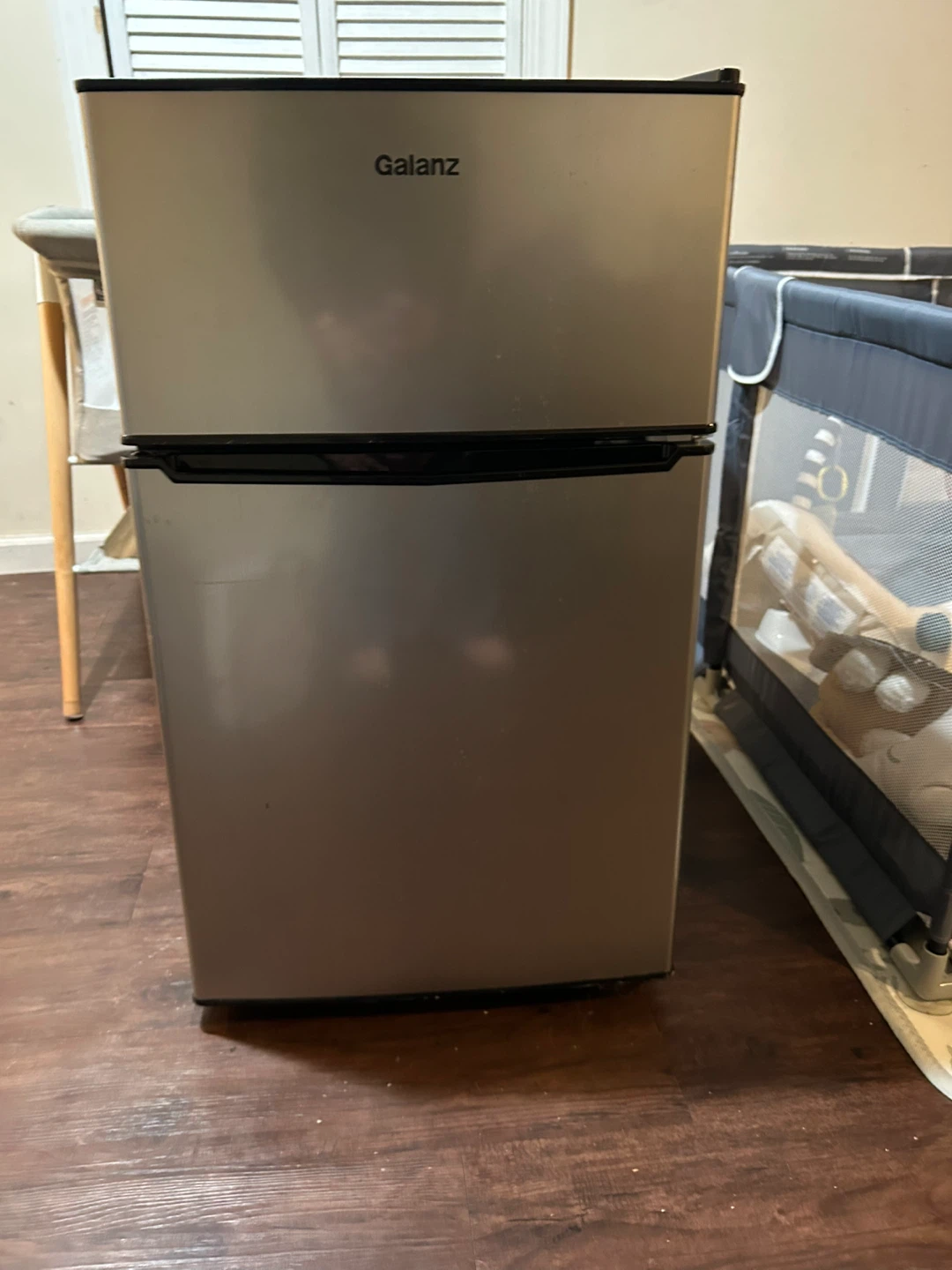 Galanz mini fridge