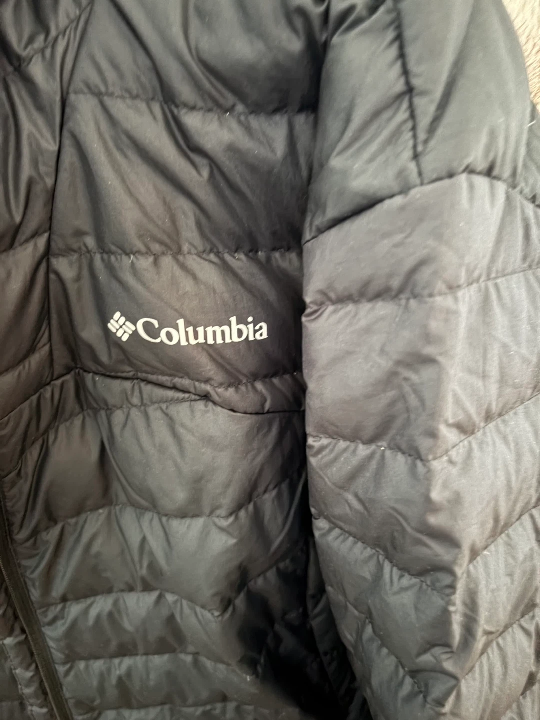 Columbia Women Black Puffer Jacket with hood
