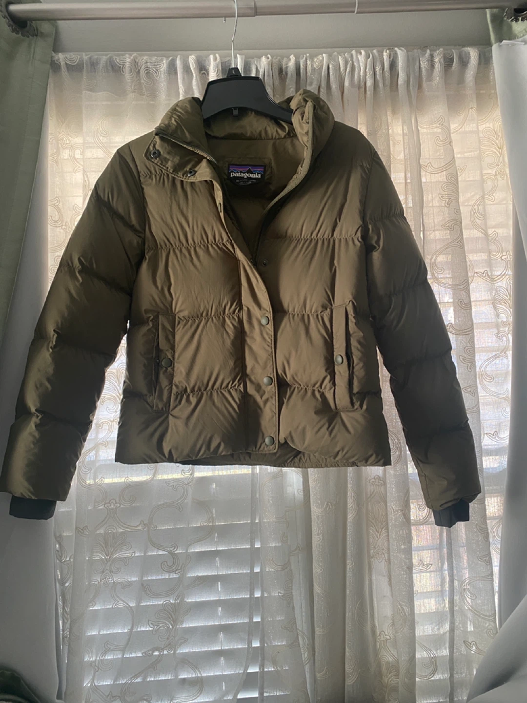Patagonia Women's XS Down Puffer Jacket