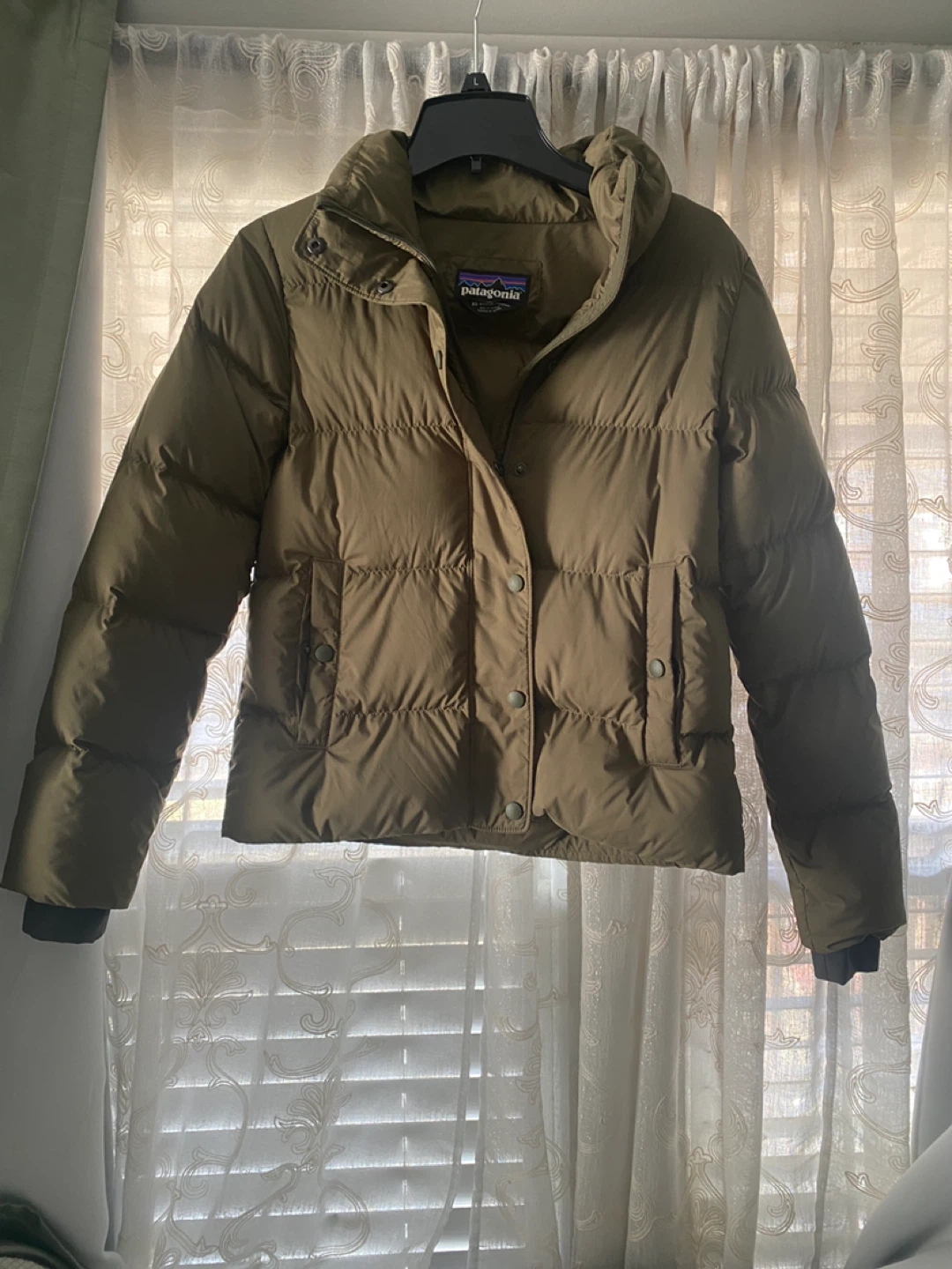 Patagonia Women's XS Down Puffer Jacket - photo 2