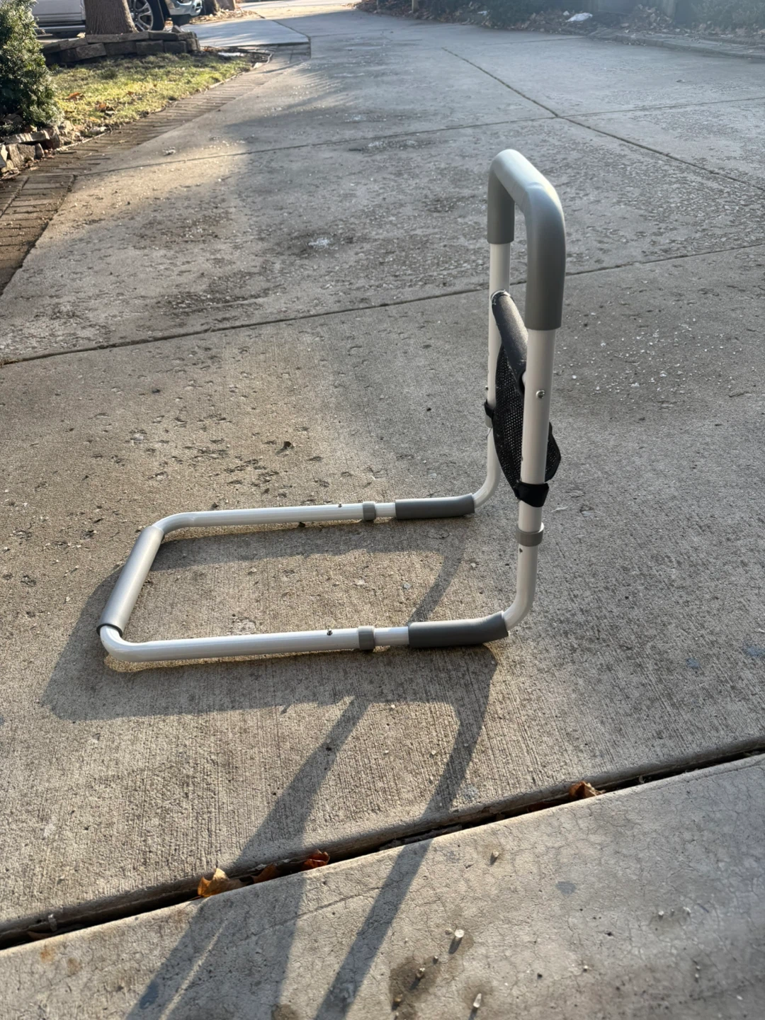 🧡 Bedside Safety Rail