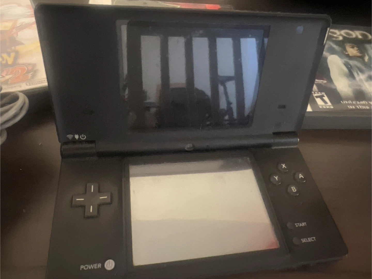 Nintendo DSi Black with 3 Games and original charger - photo 4