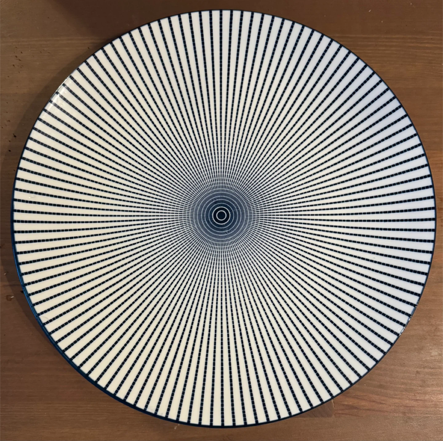 Patterned Plate set of 4