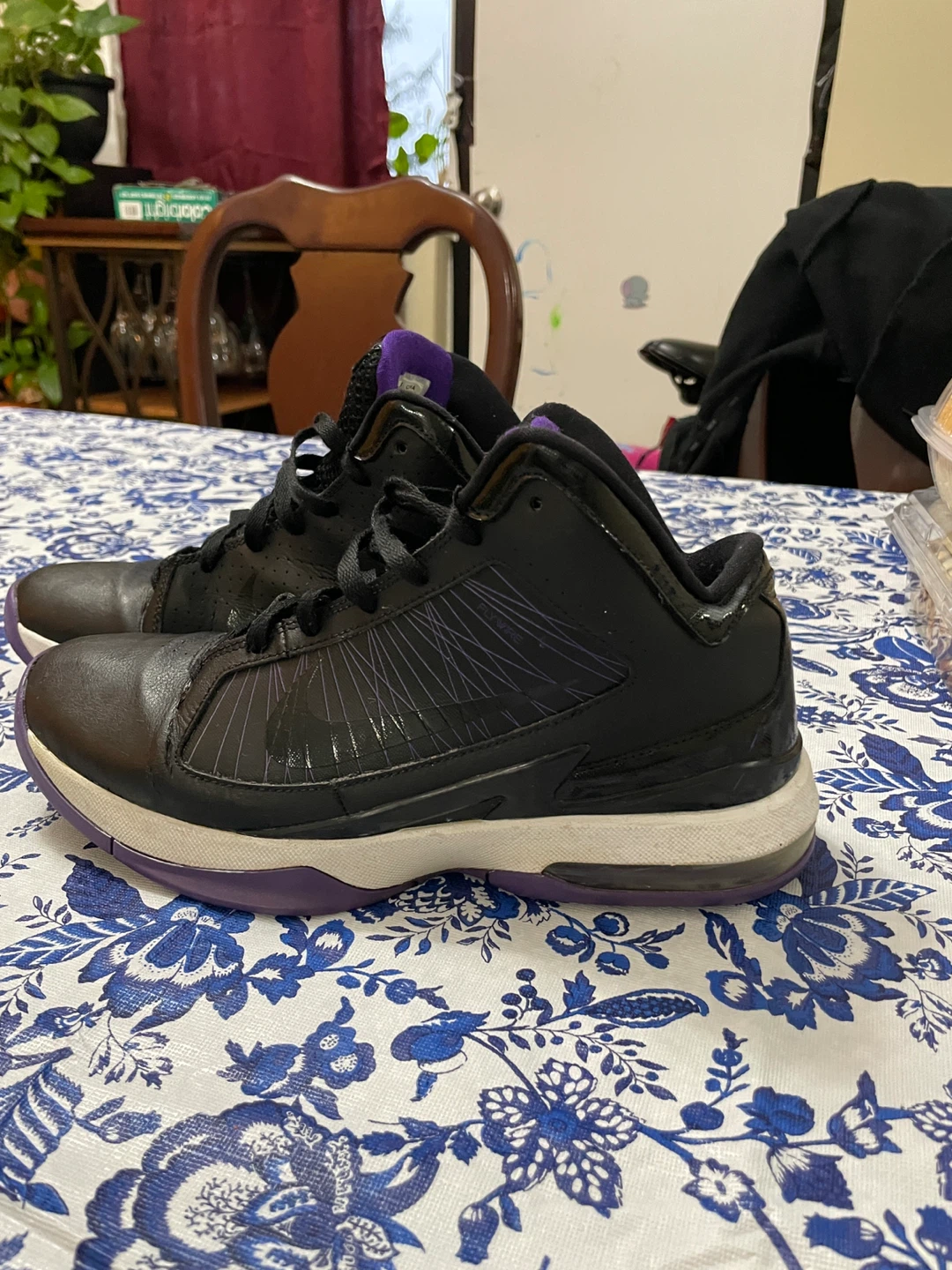 Nike Flywire Basketball Shoes - photo 5