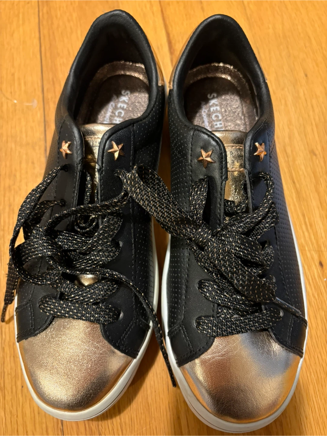 Skechers Memory Foam Sneakers - Black & Gold