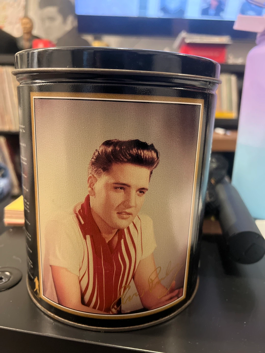 Elvis Presley 'The Sun Never Sets' Tin - photo 2