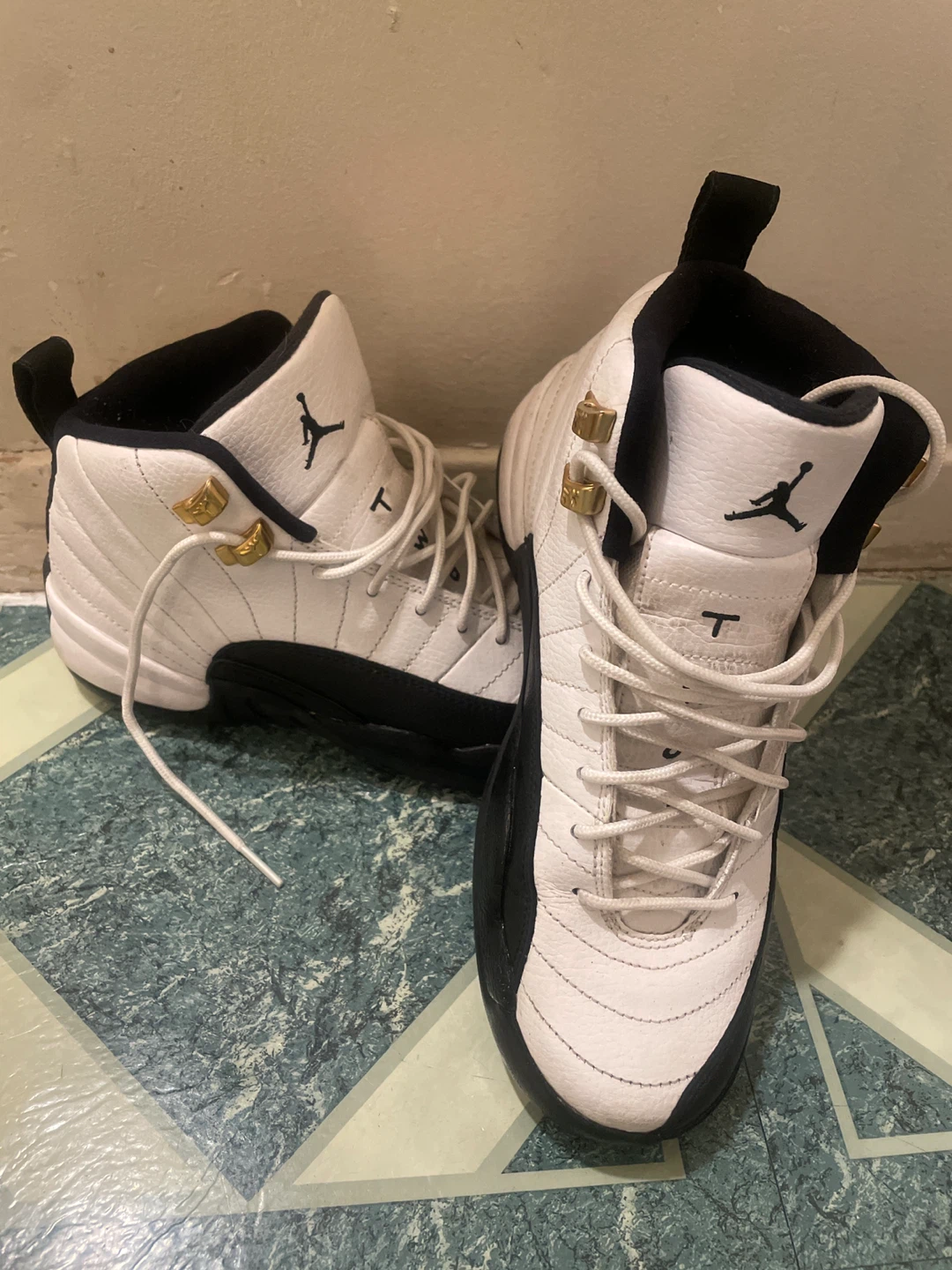 Air Jordan 12 Retro White/Black