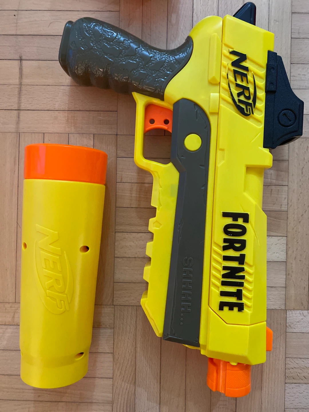 Nerf Rival, Fortnite, Accustrike Series Blasters - photo 3