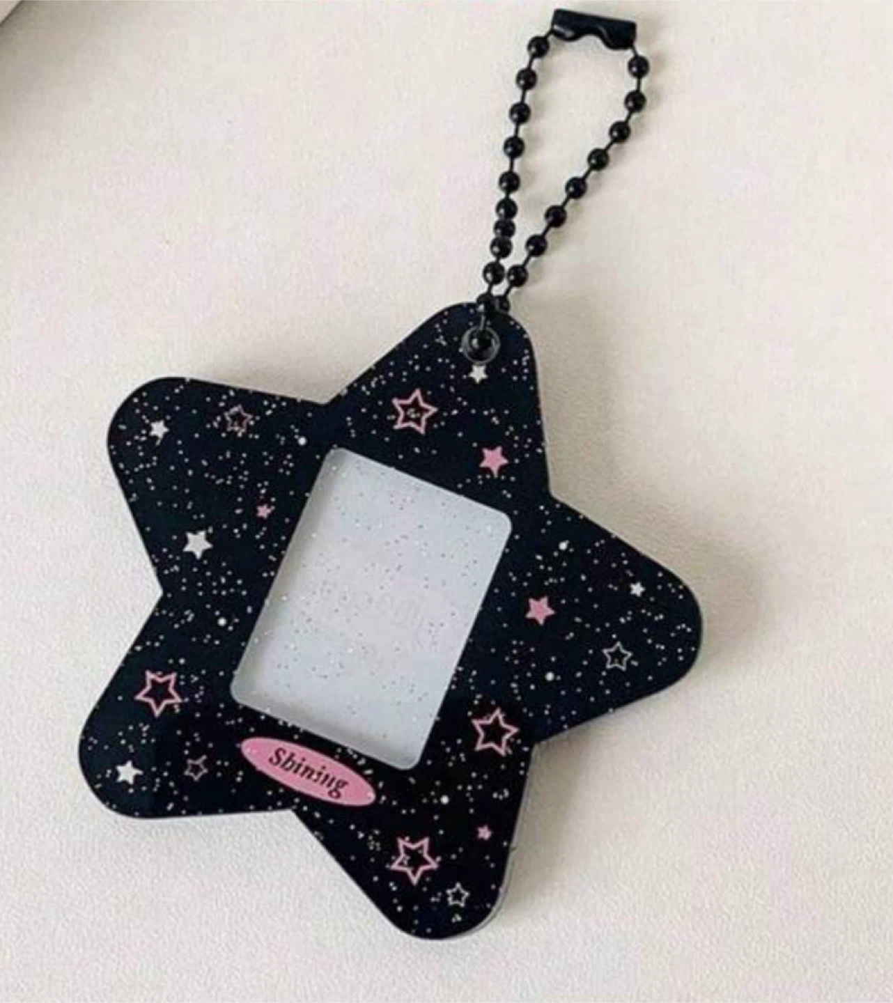 Black star keychain photo-card holder accessory