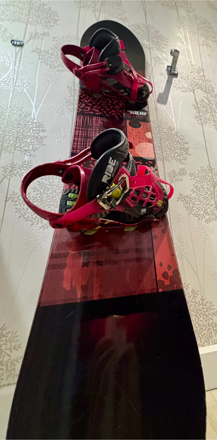 Ride snowboard (150cm) + Ride bindings (w 7-9) - photo 5