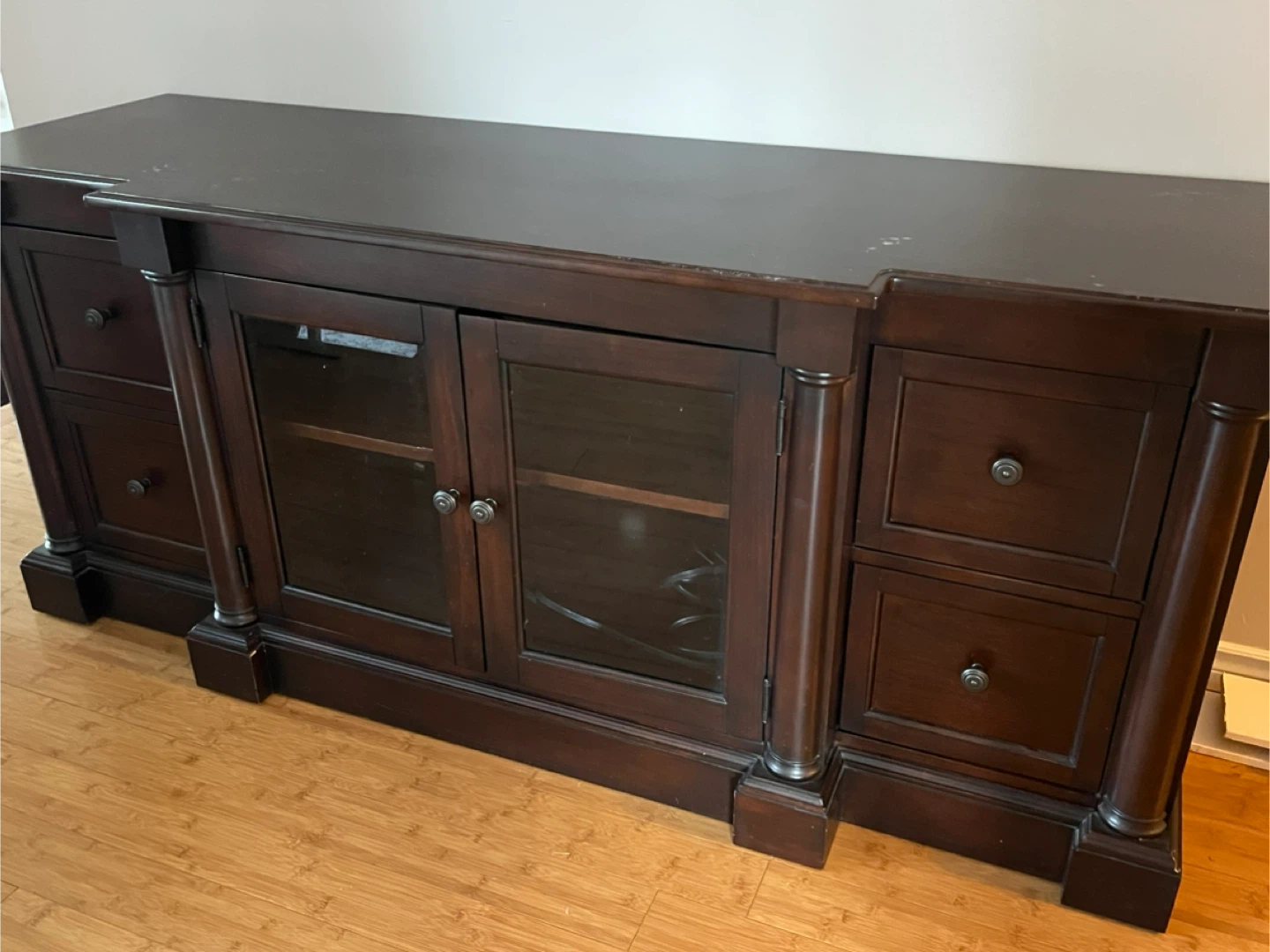 Broadmoore Ridgeland TV Console - photo 3