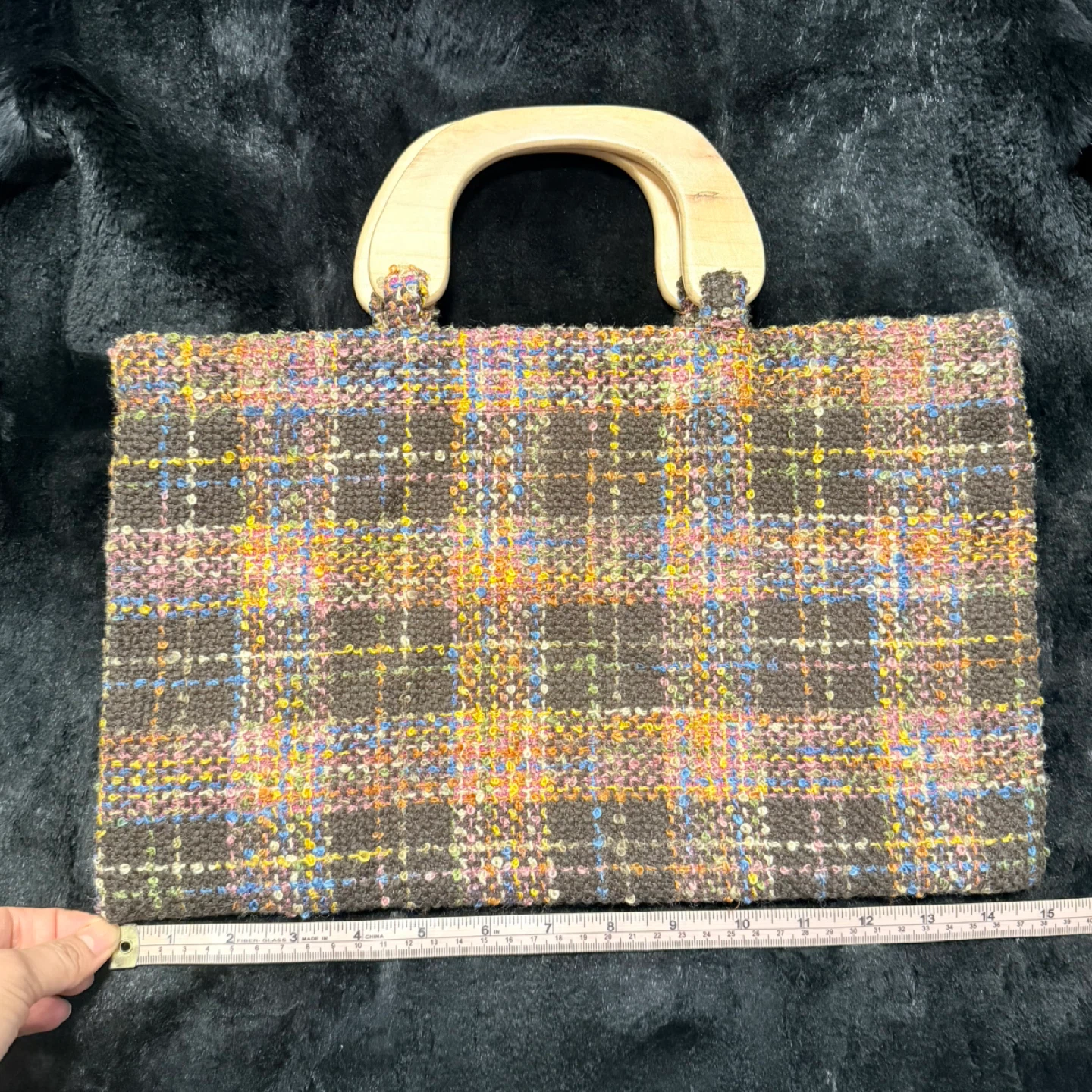 Handmade Tweed Handbag with Wooden Handles - photo 4