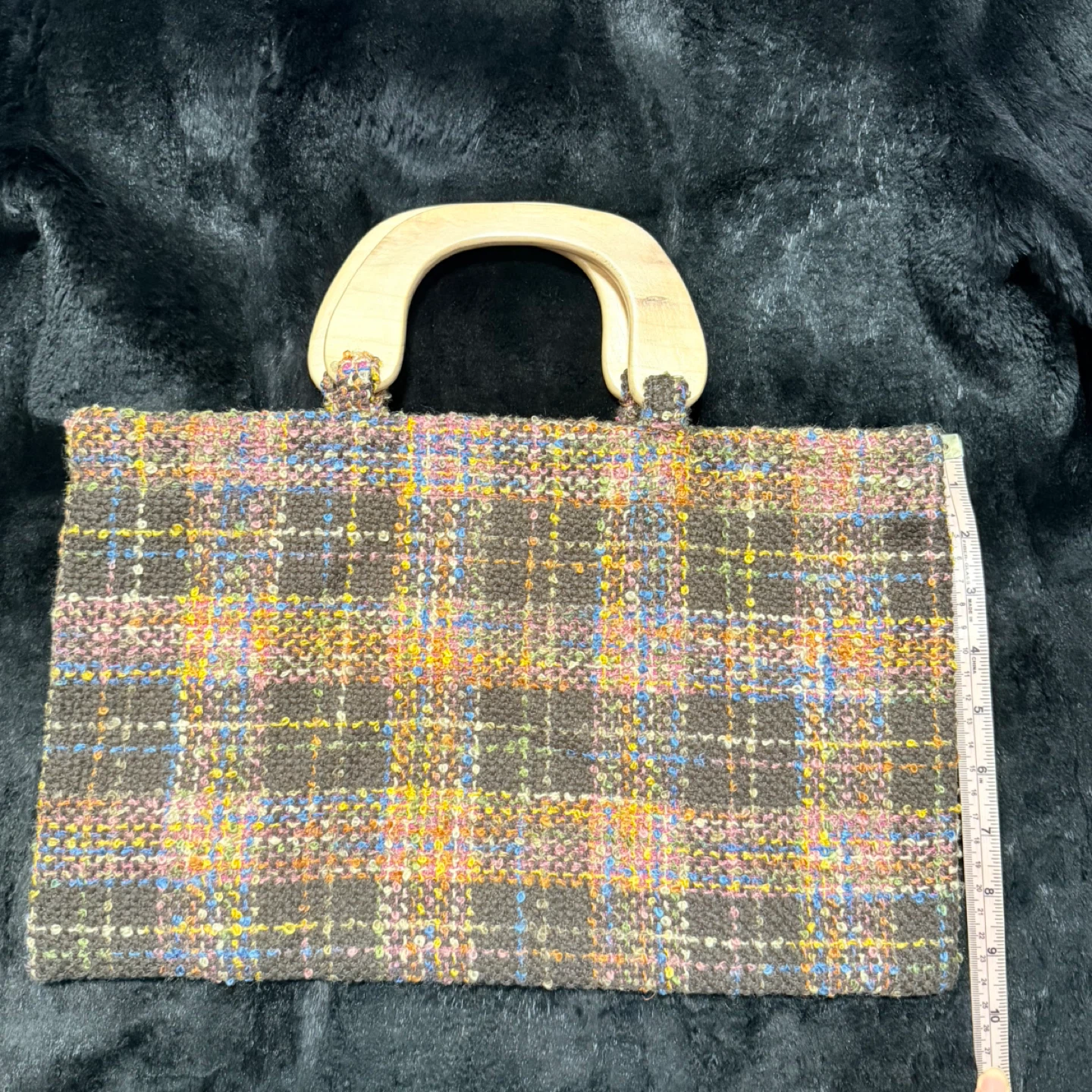 Handmade Tweed Handbag with Wooden Handles - photo 5