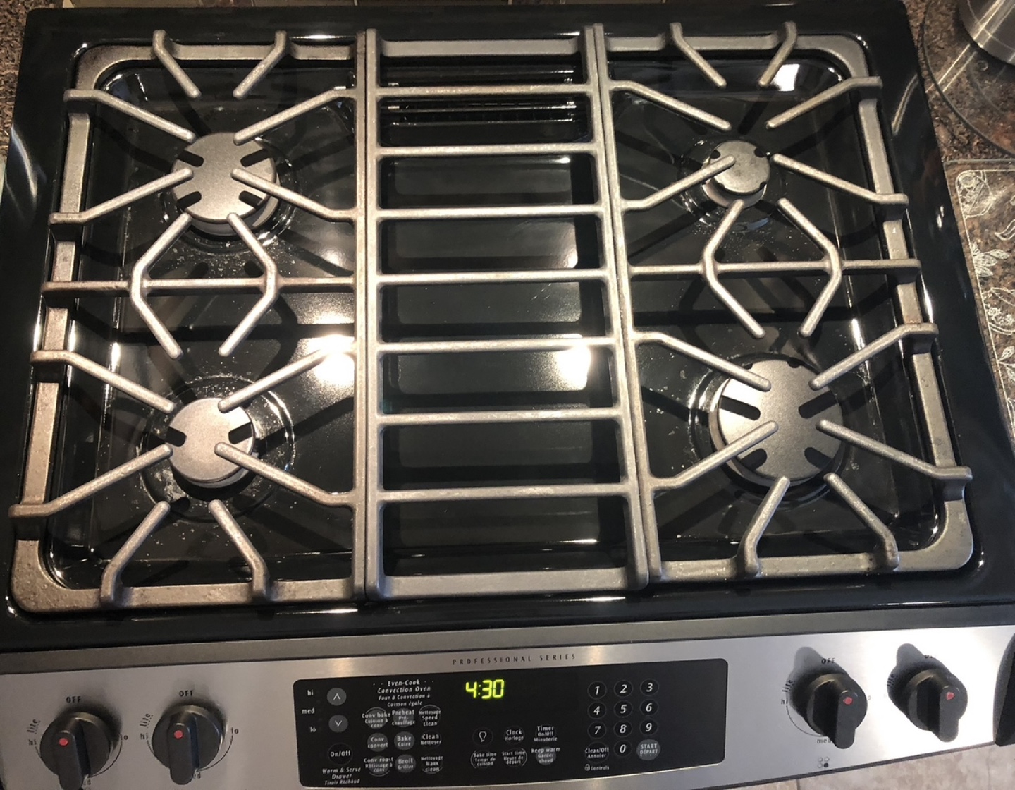 Frigidaire Professional Series Gas Stove & Fridge - photo 5