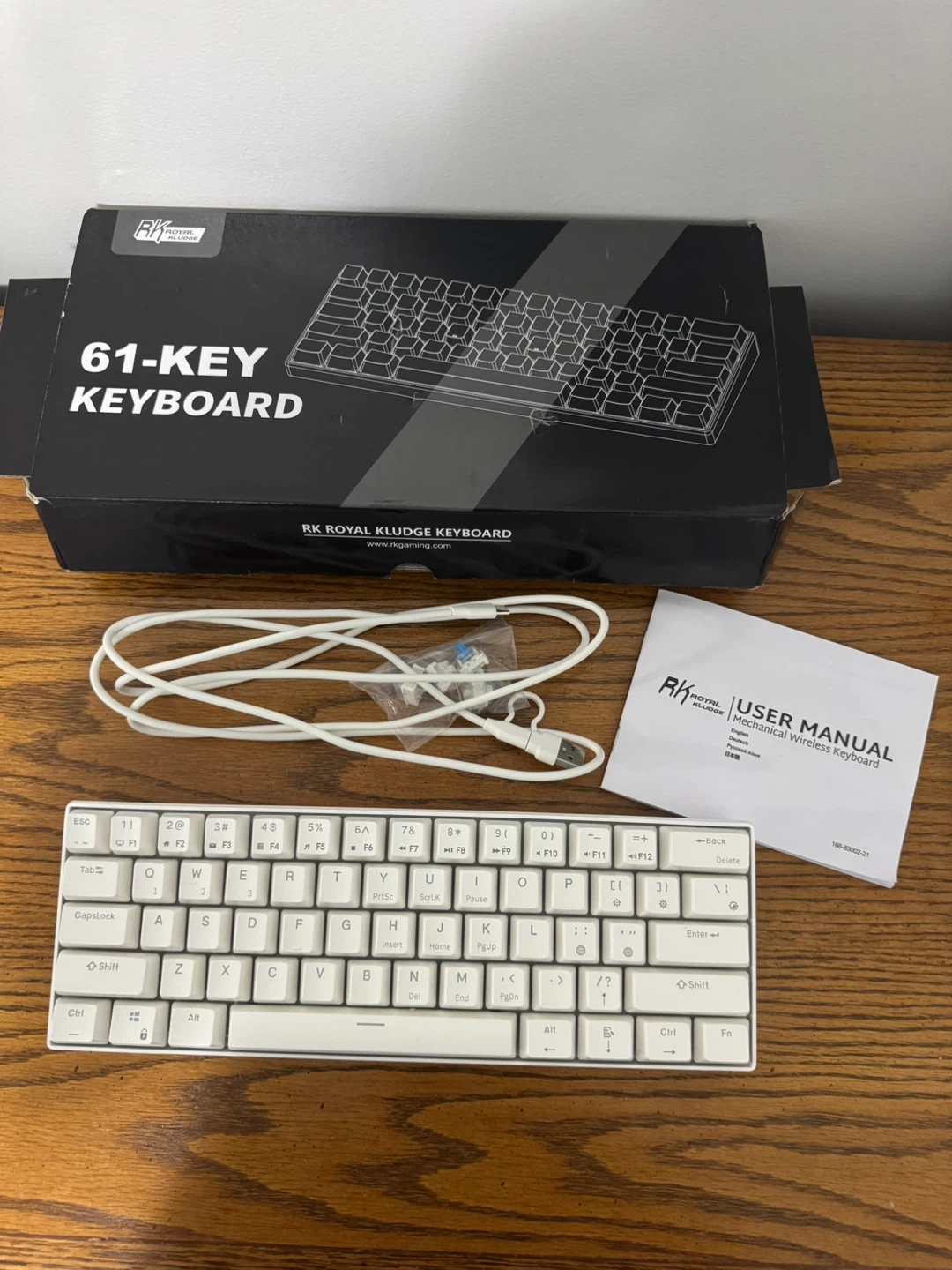 RK Royal Kludge RK61 Mechanical Keyboard - White - photo 2