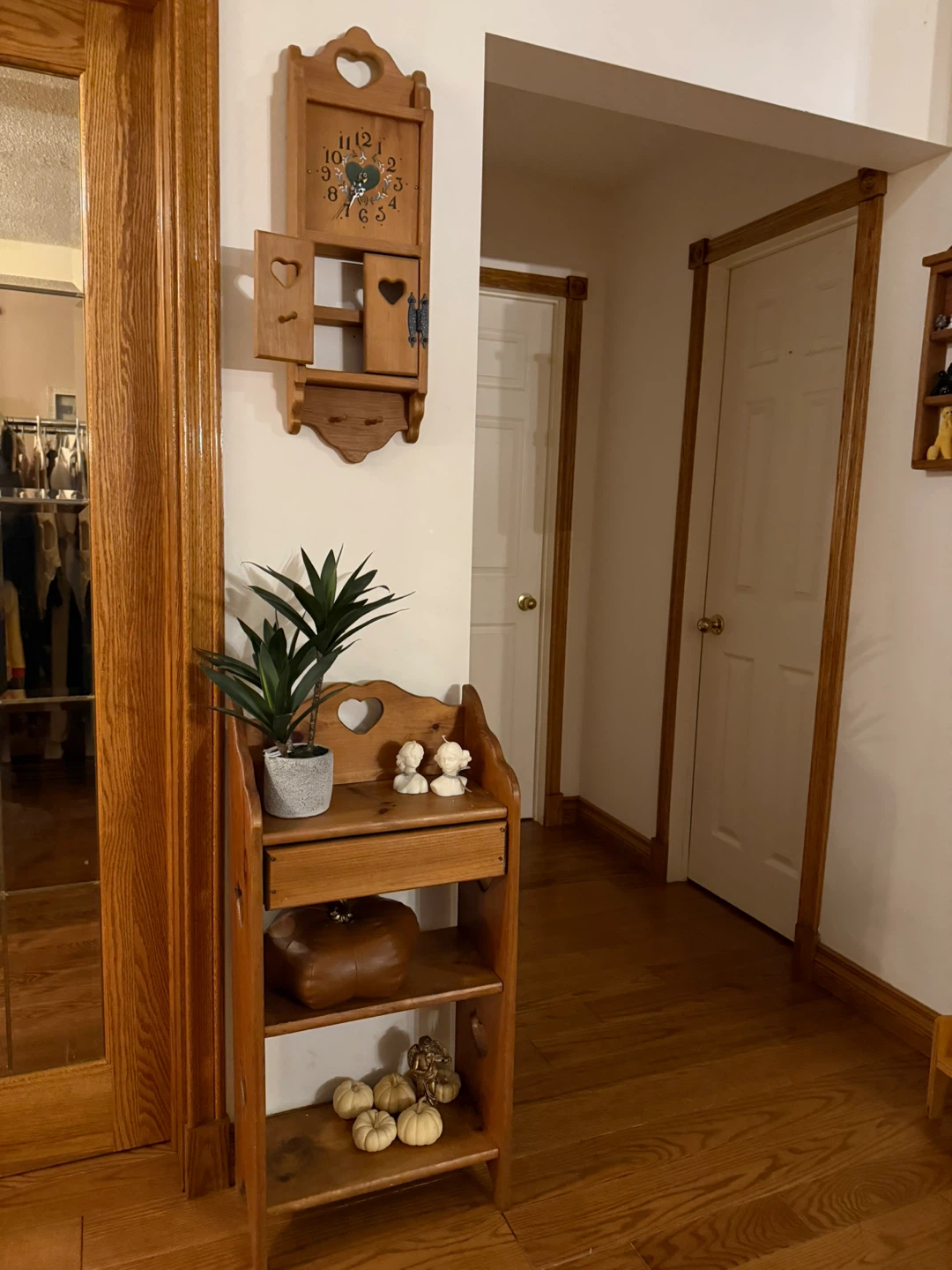Wooden Shelf with Heart Cutouts - photo 4