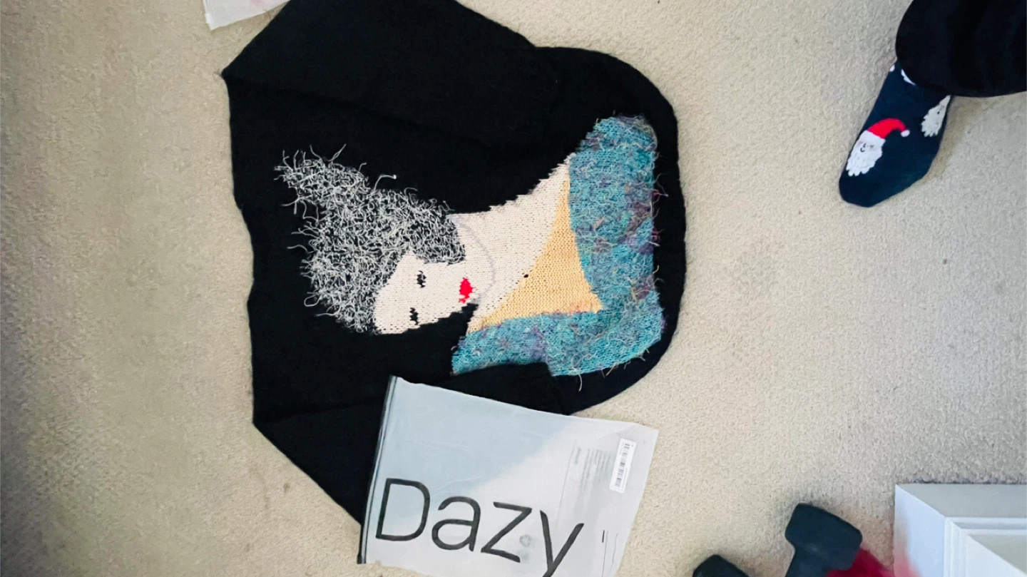 Shein & Dazy Sweaters, Size M - photo 4
