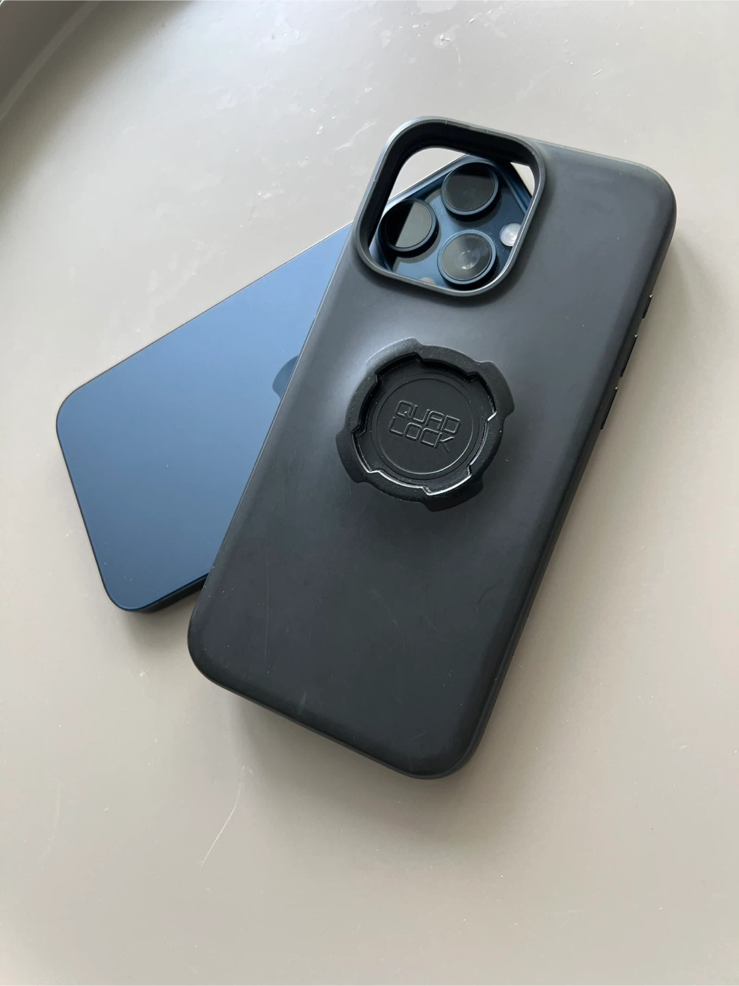 iPhone 15 Pro Max Case Quad Lock - photo 2