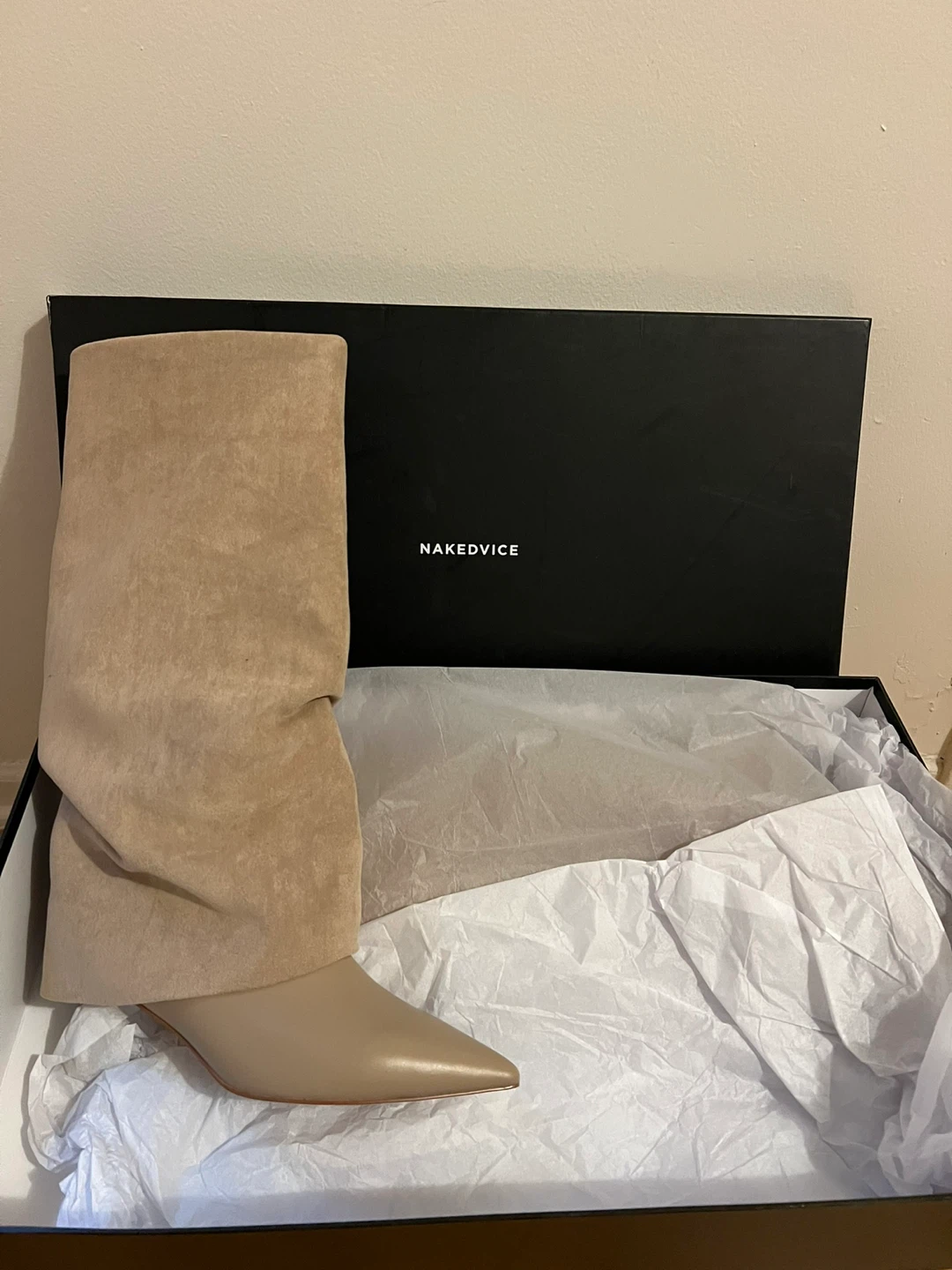 Nakedvice Bota Sia Boots Size 8 - Taupe