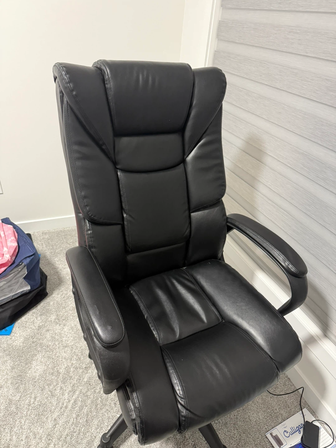 Black Leather Executive Office Chair - photo 3