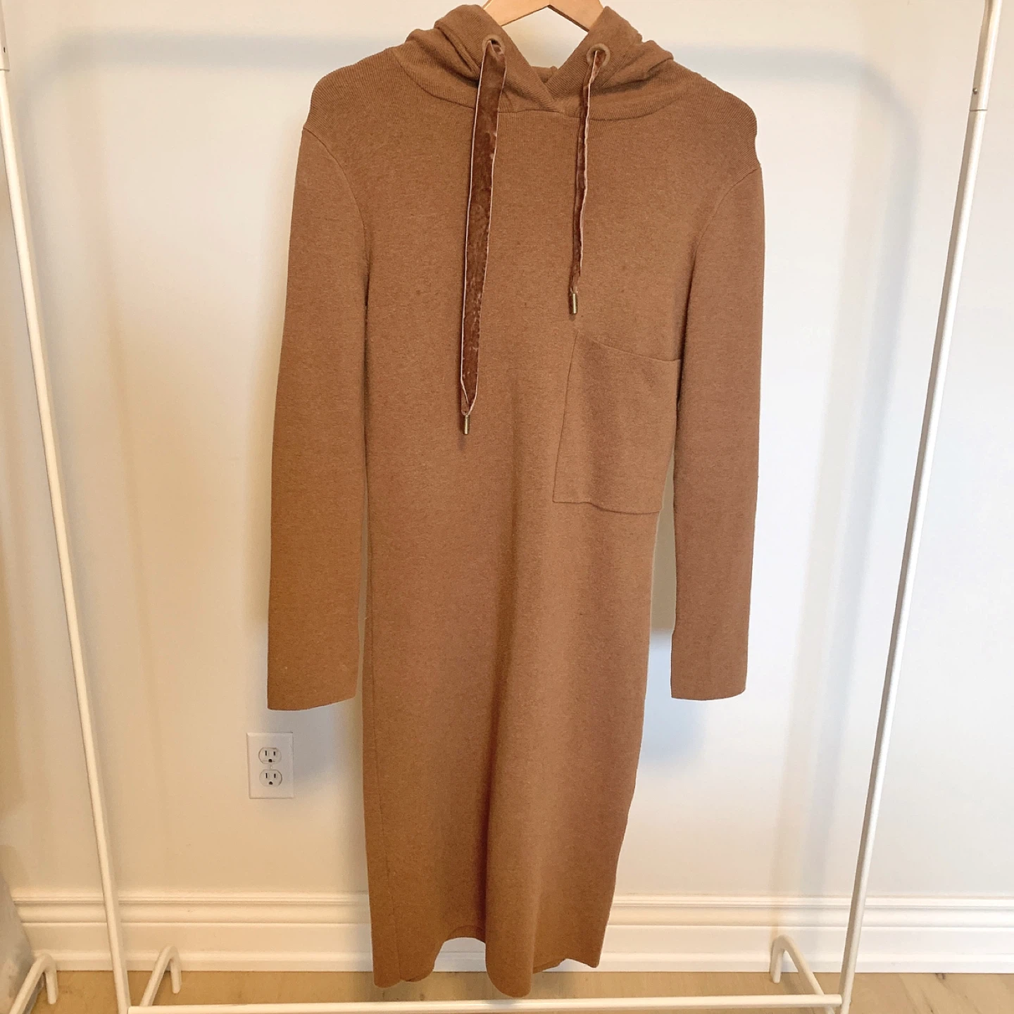 Brown 100% Wool Hooded Midi Dress Size M