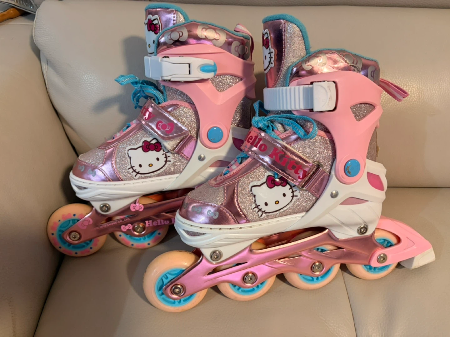 Hello Kitty Roller Skates - Size UK 1.5-4 / EU 34-38 - photo 2