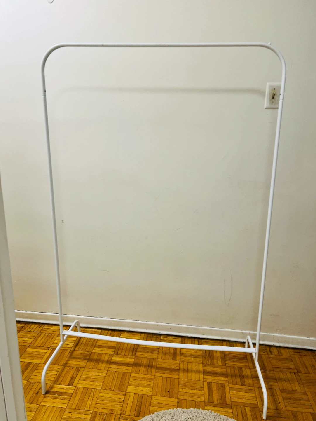 White Clothes Rack/Hanger - photo 2