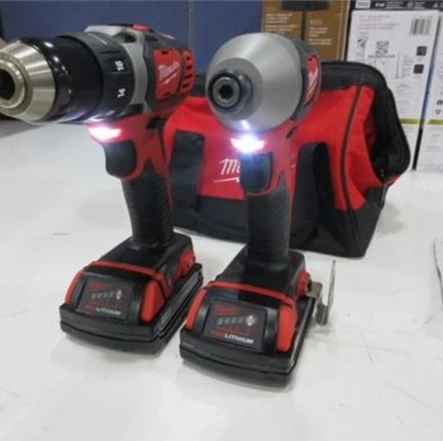 Milwaukee 2606-20 Drill & 2656-20 Impact Driver Kit - photo 3