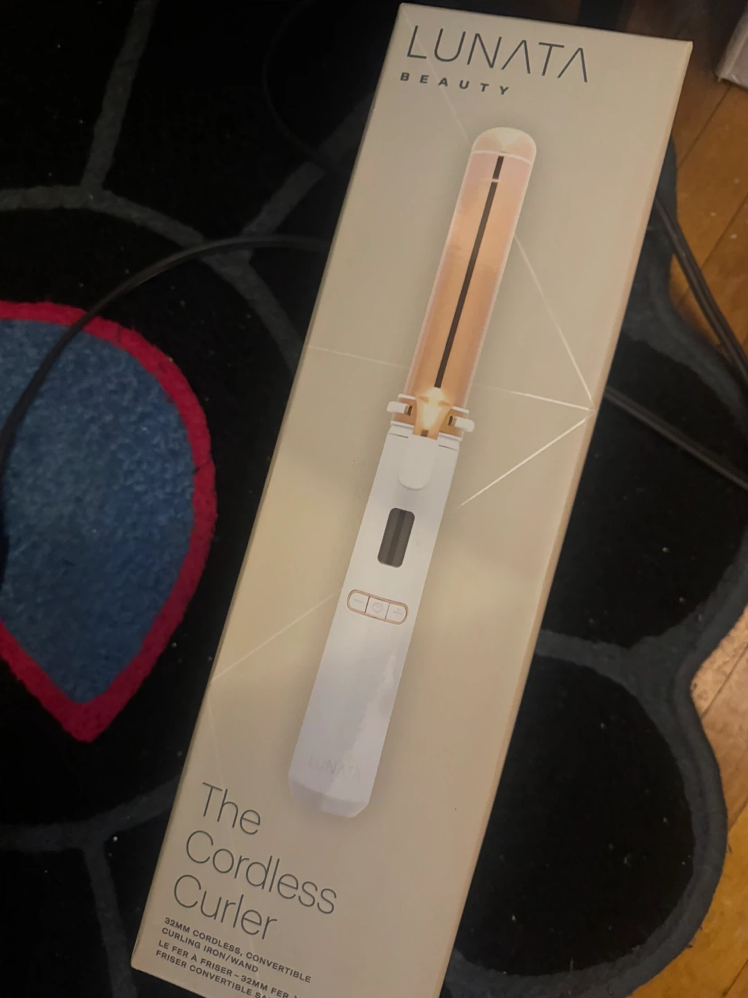 Lunata The Cordless Curler - New in Box! - photo 3