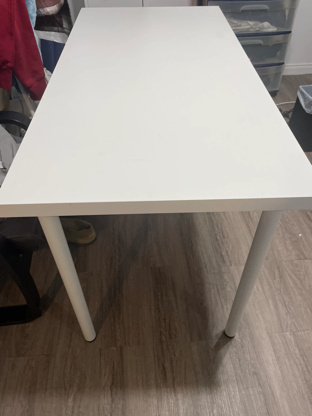 White table - photo 2