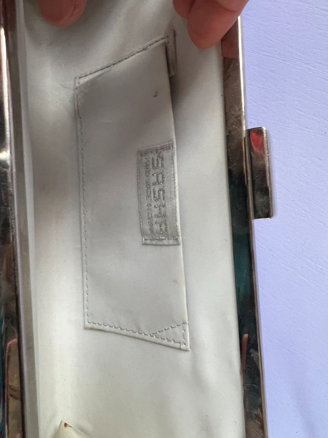 Sasha Hand Made Gold Glitter Clutch - photo 3