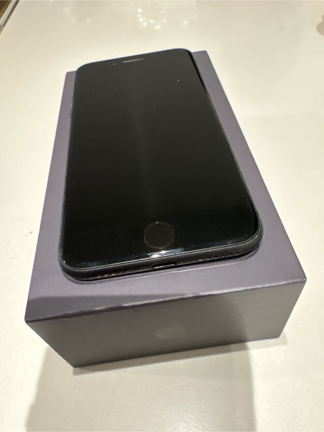 Apple iPhone 8 - Space Gray - With Box - photo 3