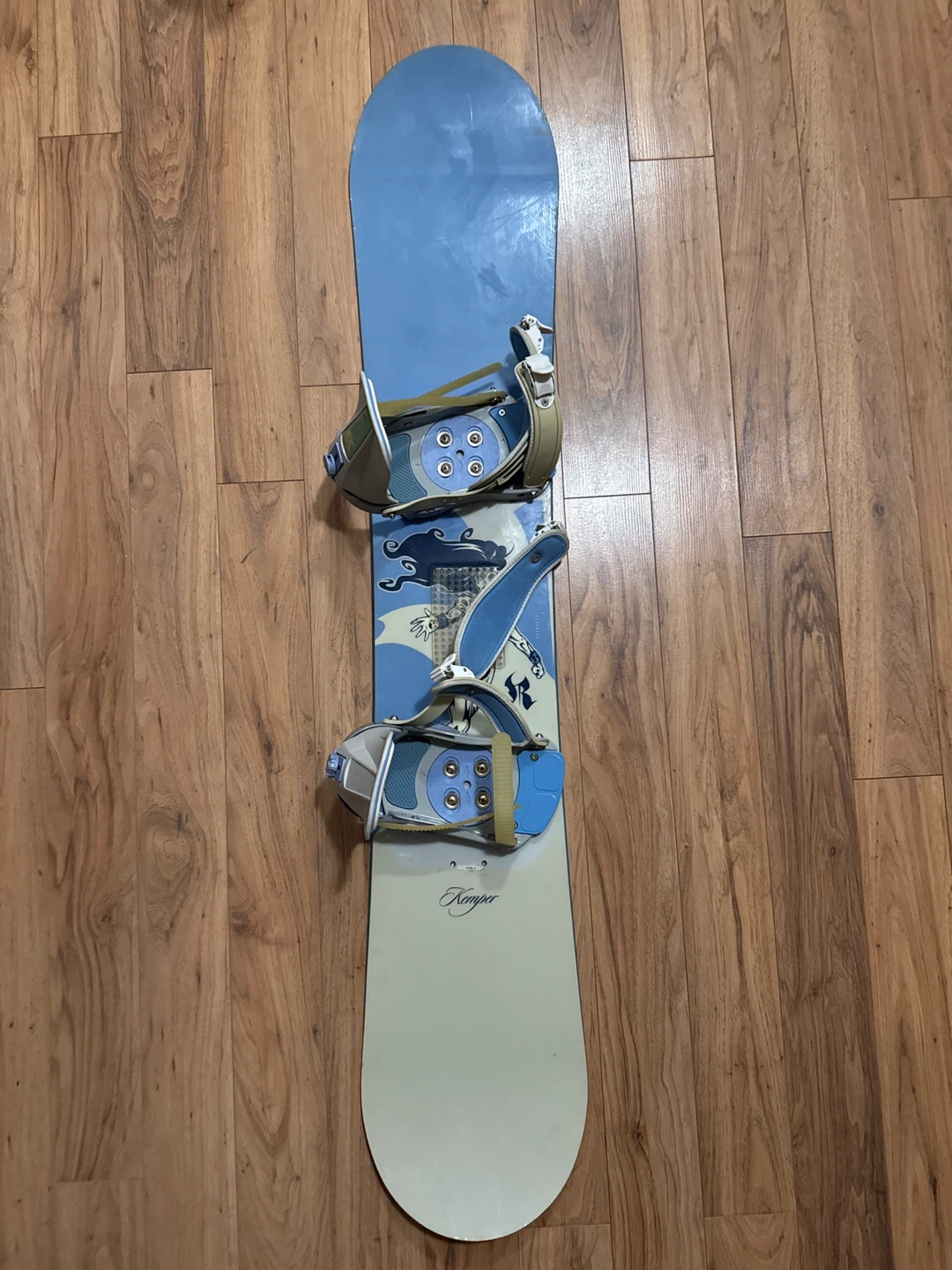 Kemper Snowboard with Bindings - photo 2