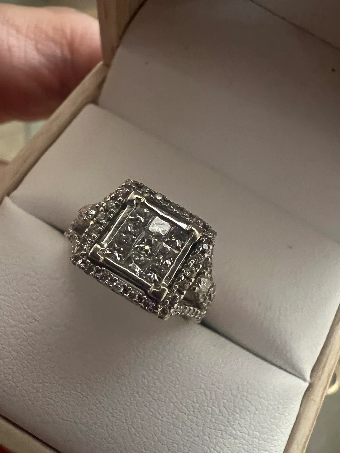 10 k Princess Cut Diamond Ring - photo 2