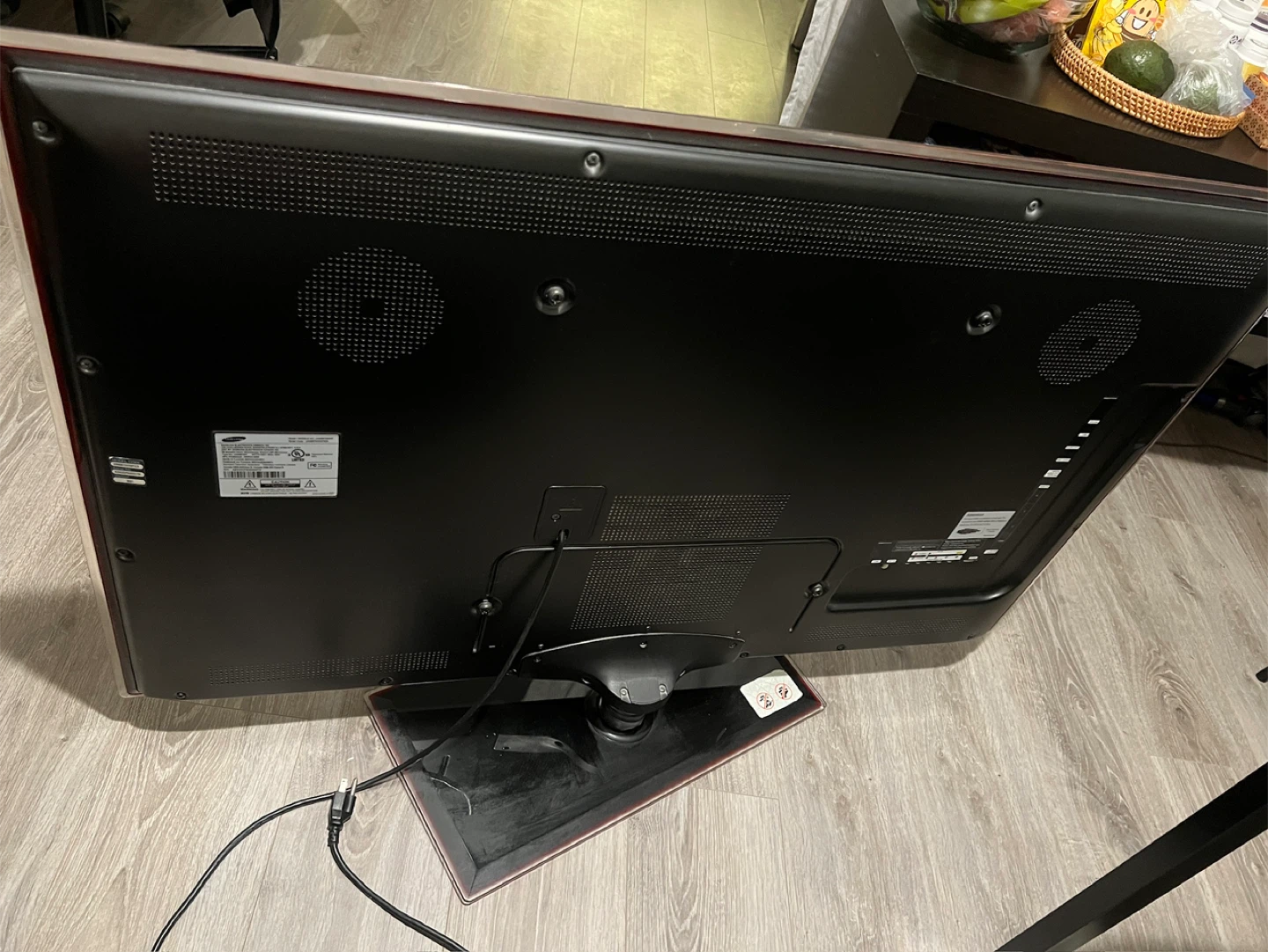 Samsung 46" LED TV - photo 3