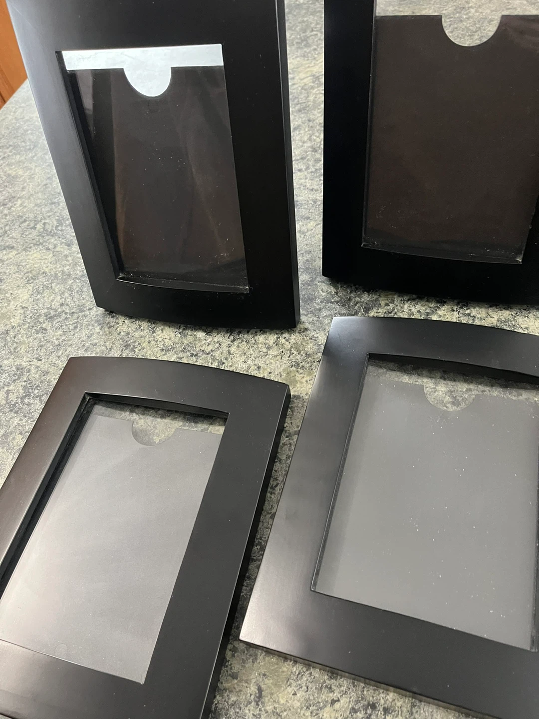 Black wooden picture frames-5 x 7 - photo 2