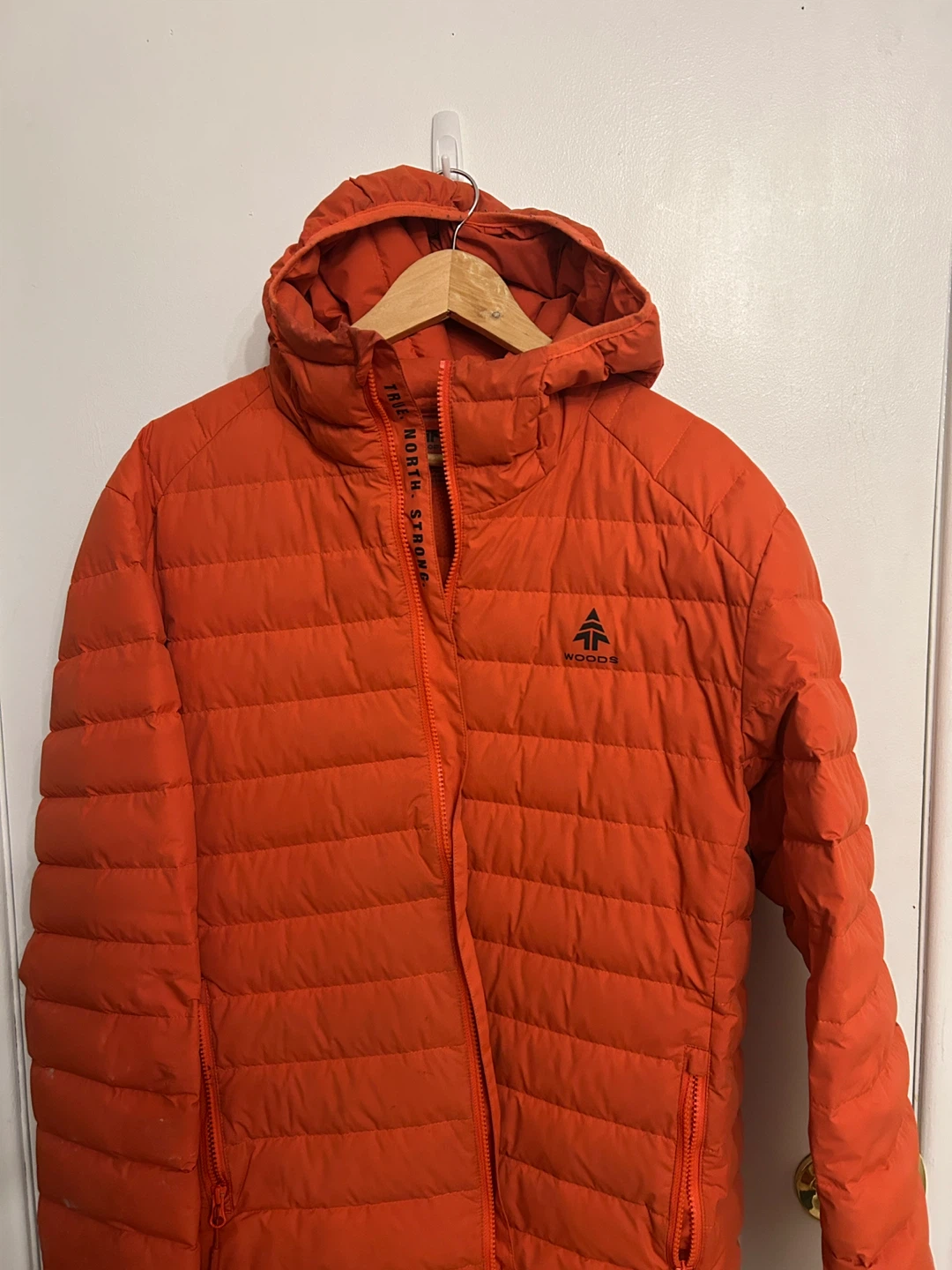 Woods Orange Puffer Jacket - Size Large