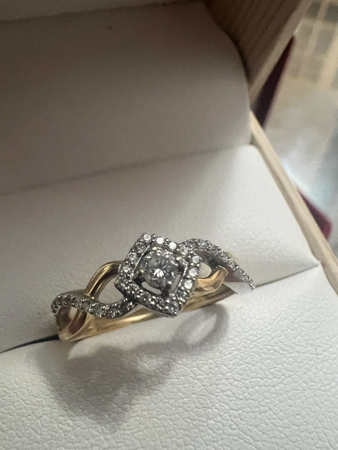 10K Gold Diamond Ring