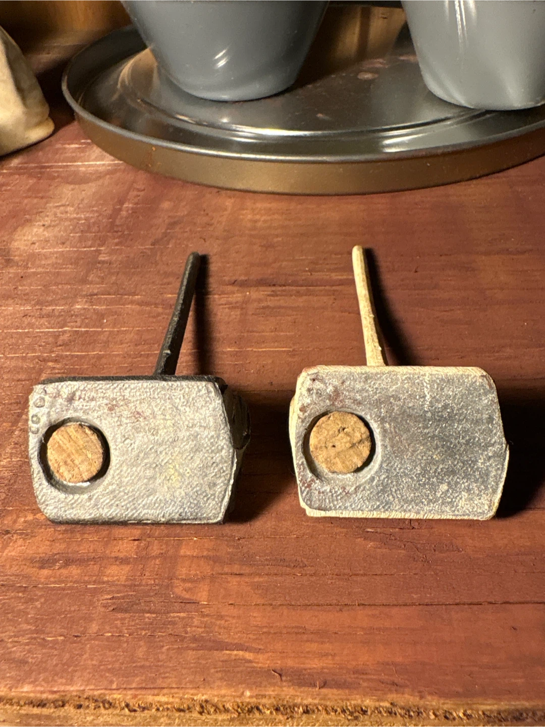 Vintage Miniature Carpet Sweepers as salt and pepper shakers - photo 2