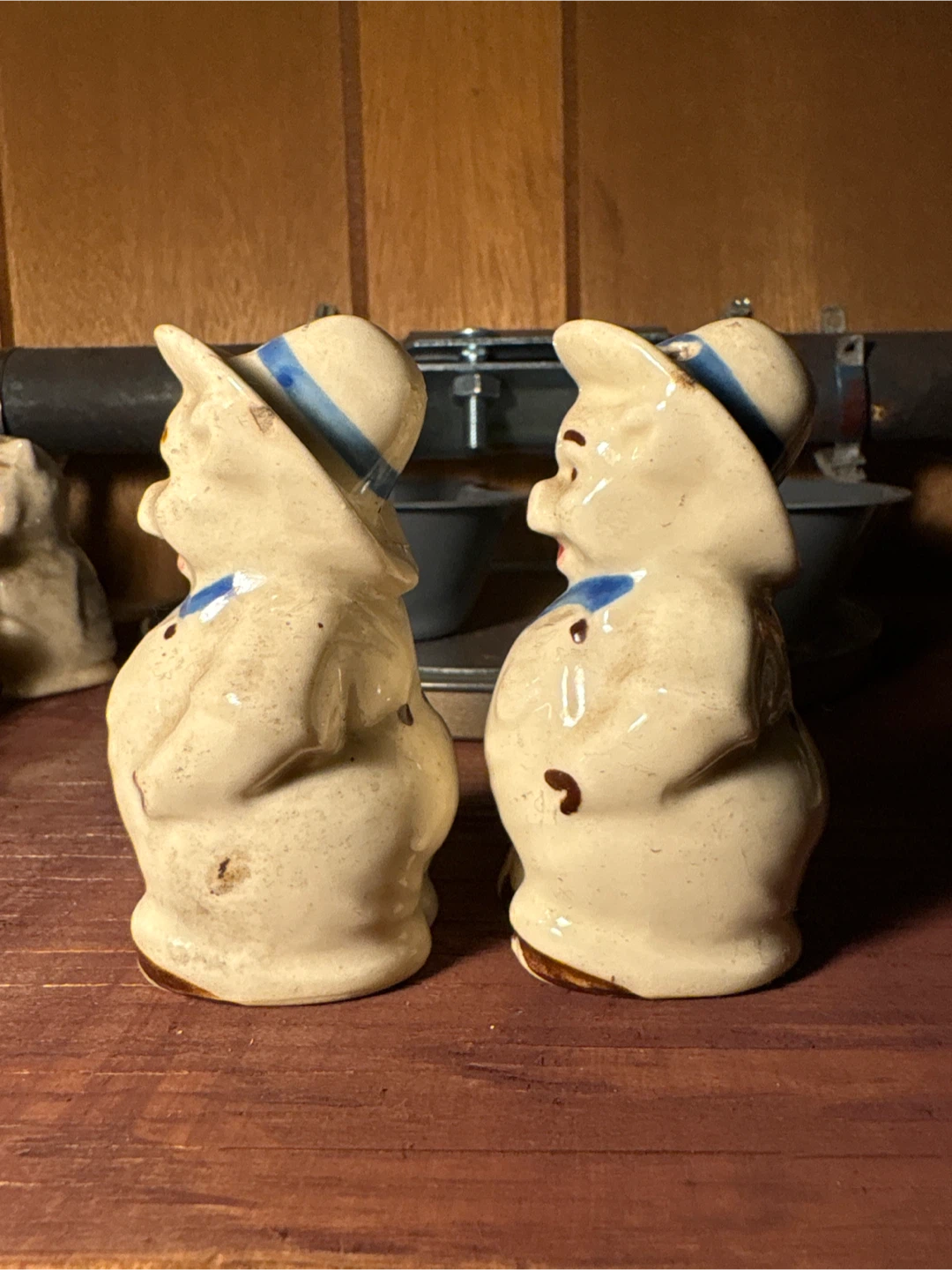 Vintage Pig Salt & Pepper Shakers - photo 2