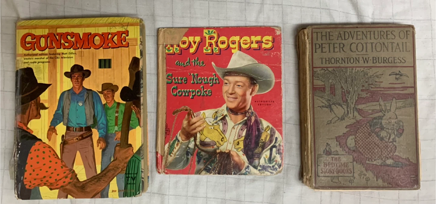 Vintage - Gunsmoke, Roy Rogers, Peter Cottontail