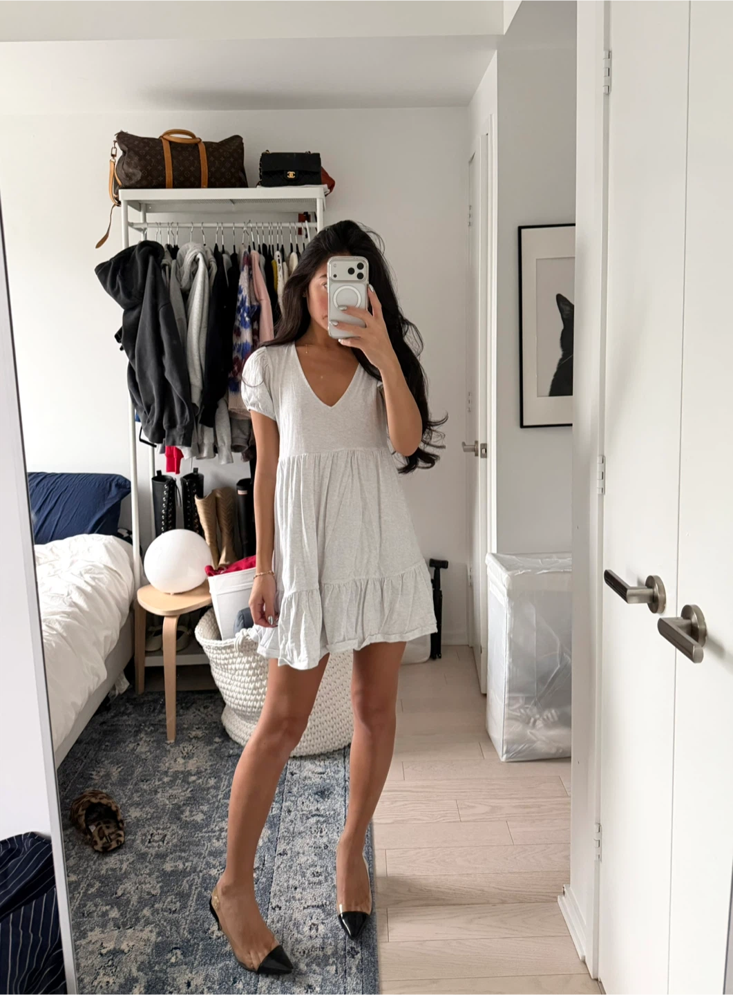 Aritzia Sun•deh Dress - size small