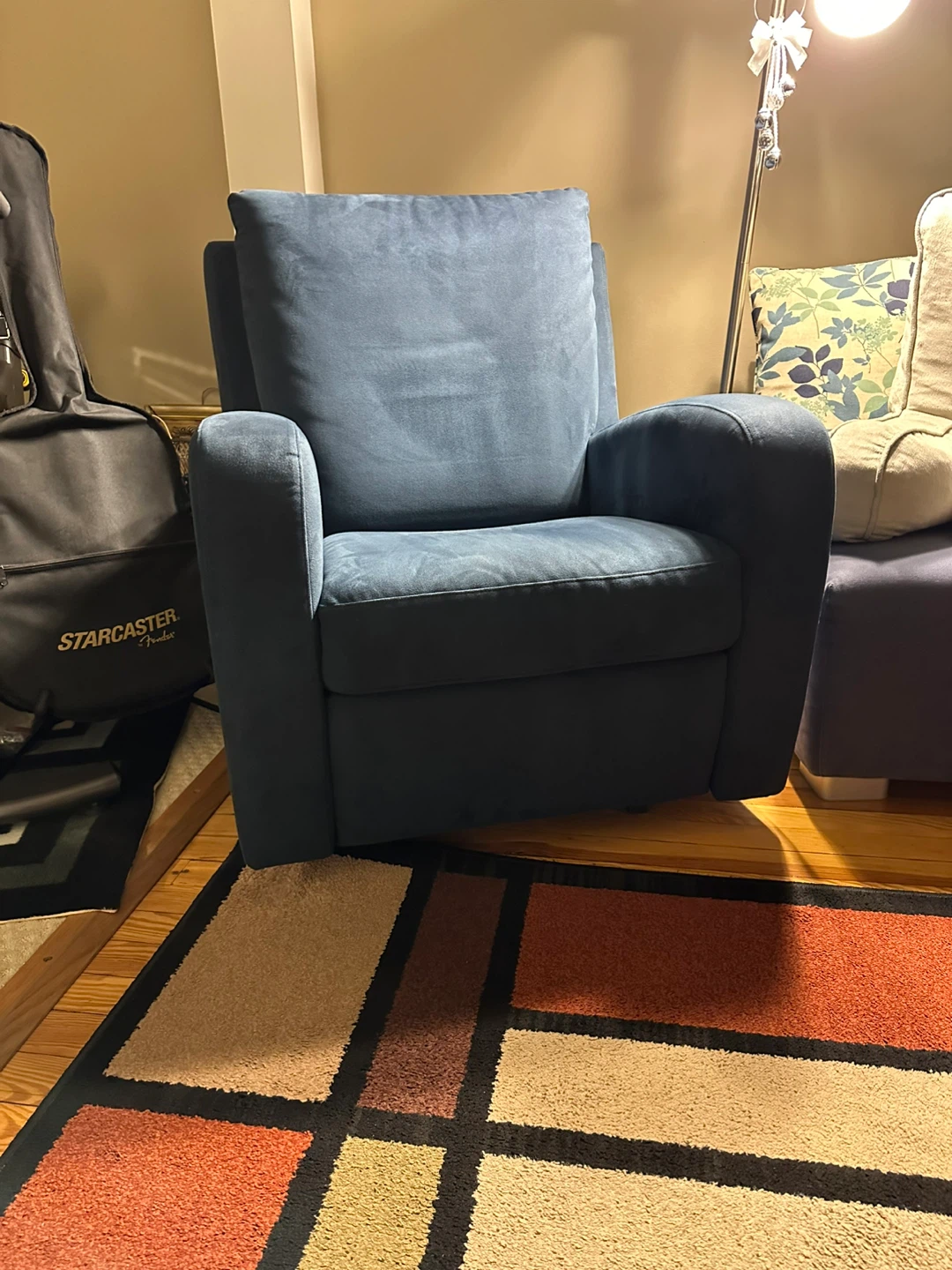 Blue Recliner Chair - photo 3
