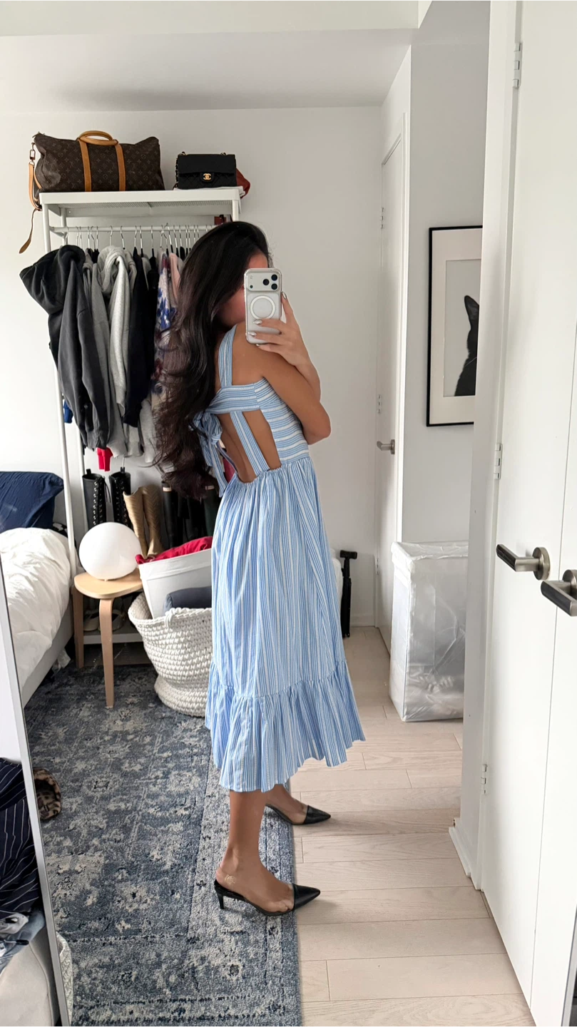 Chicwish Dress - size small - photo 2