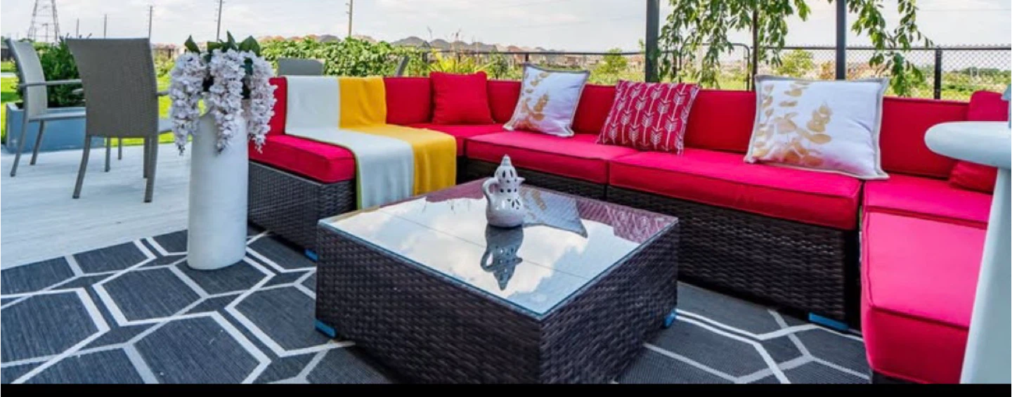 Black & White Outdoor Rug - 95" x 120" - photo 2
