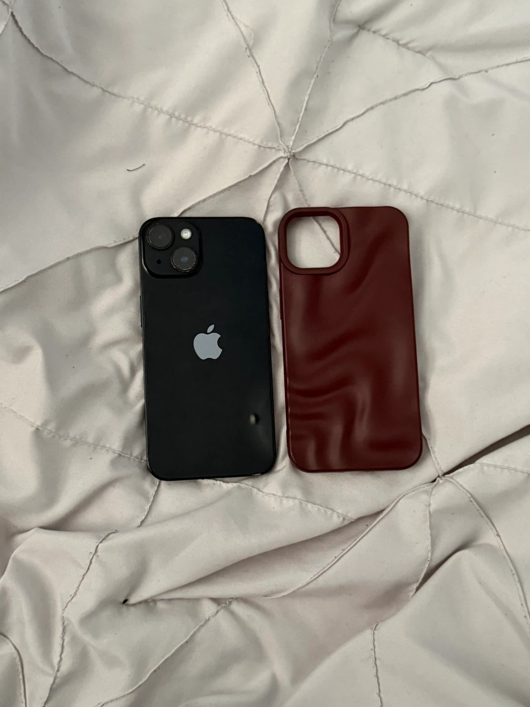 Apple iPhone 14 - Black - 128GB