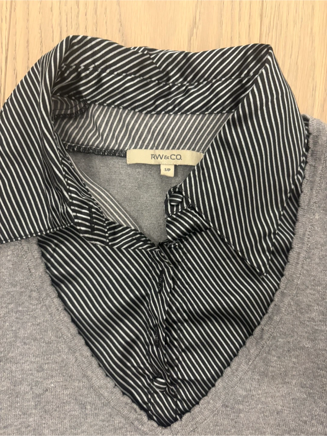 RW&CO. Grey Sweater Vest  - Size S - photo 4