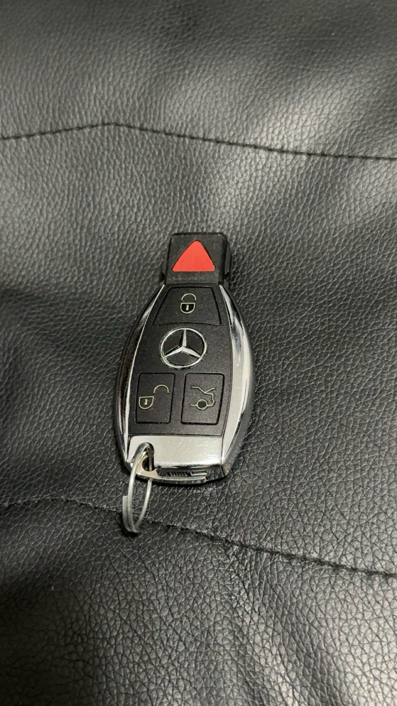 Mercedes Benz Smart Key Fob OEM Years 2006 to 2014 - photo 2
