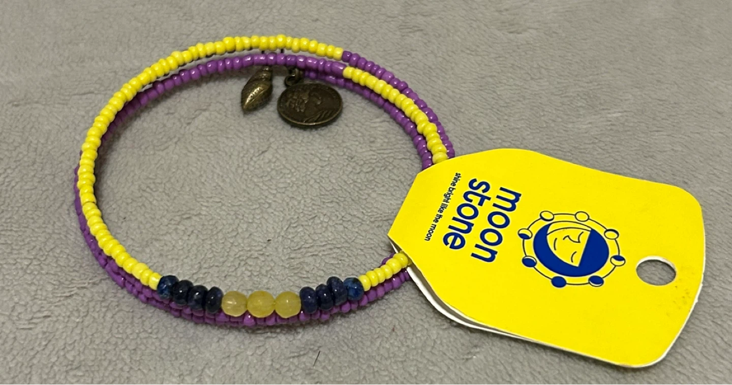4 Beaded Wrap Bracelets for $5 - photo 2